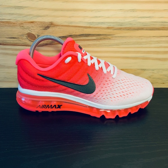 Nike Women's Air Max 2017 Running Shoes Hot Punch - Picture 2 of 8